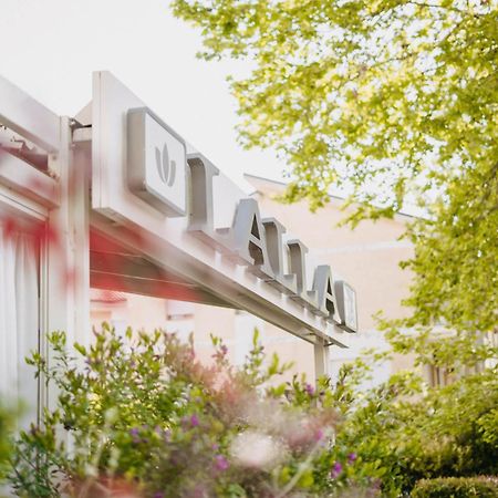 צ'סנטיקו Hotel Lalla Beauty & Relax מראה חיצוני תמונה