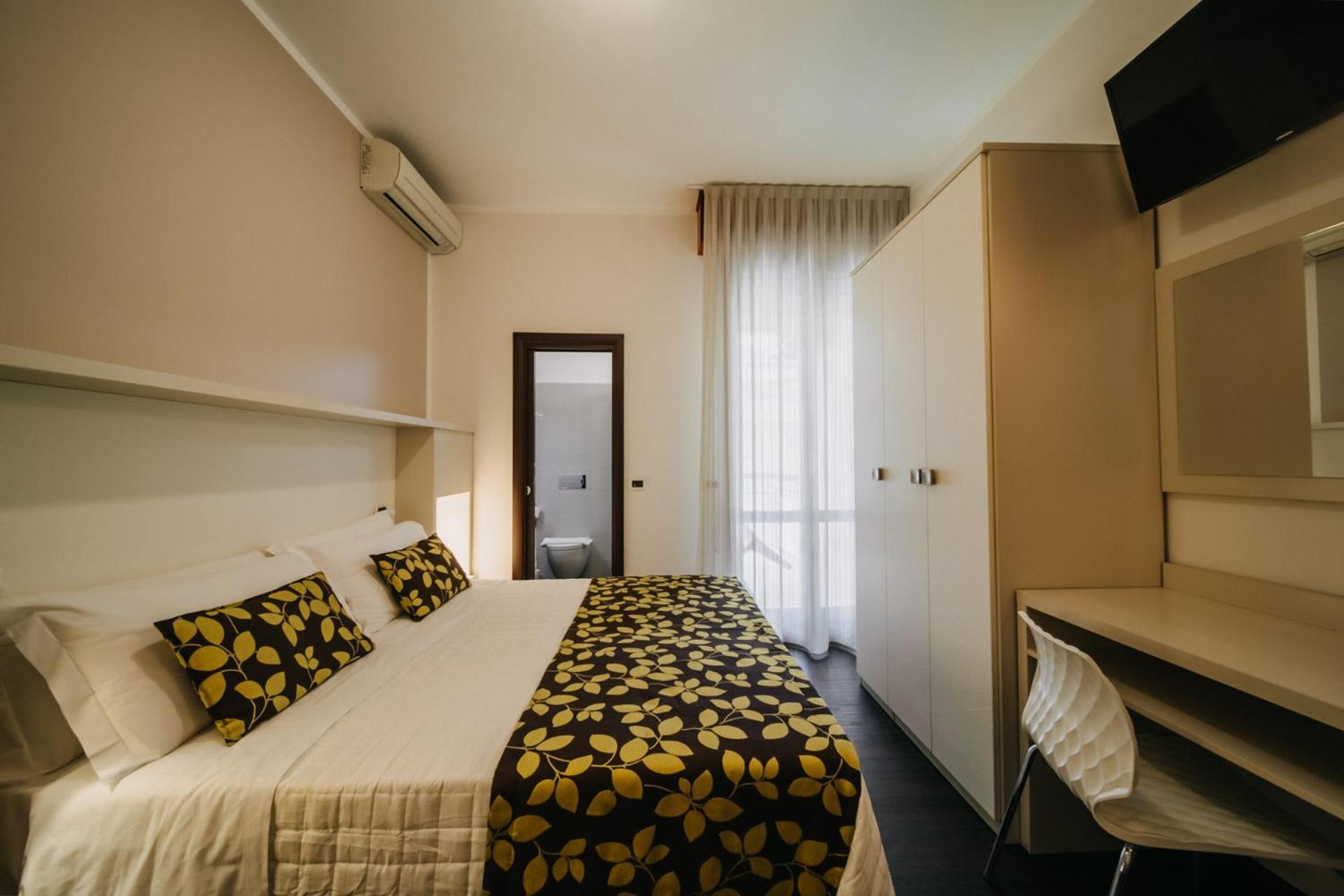 צ'סנטיקו Hotel Lalla Beauty & Relax מראה חיצוני תמונה